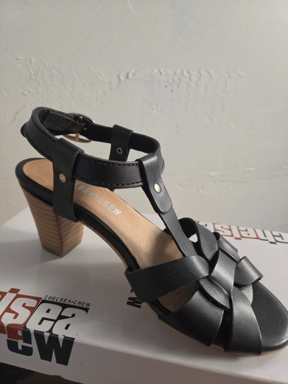 Chelsea Crew "Britney" strappy sandals, Sz 5